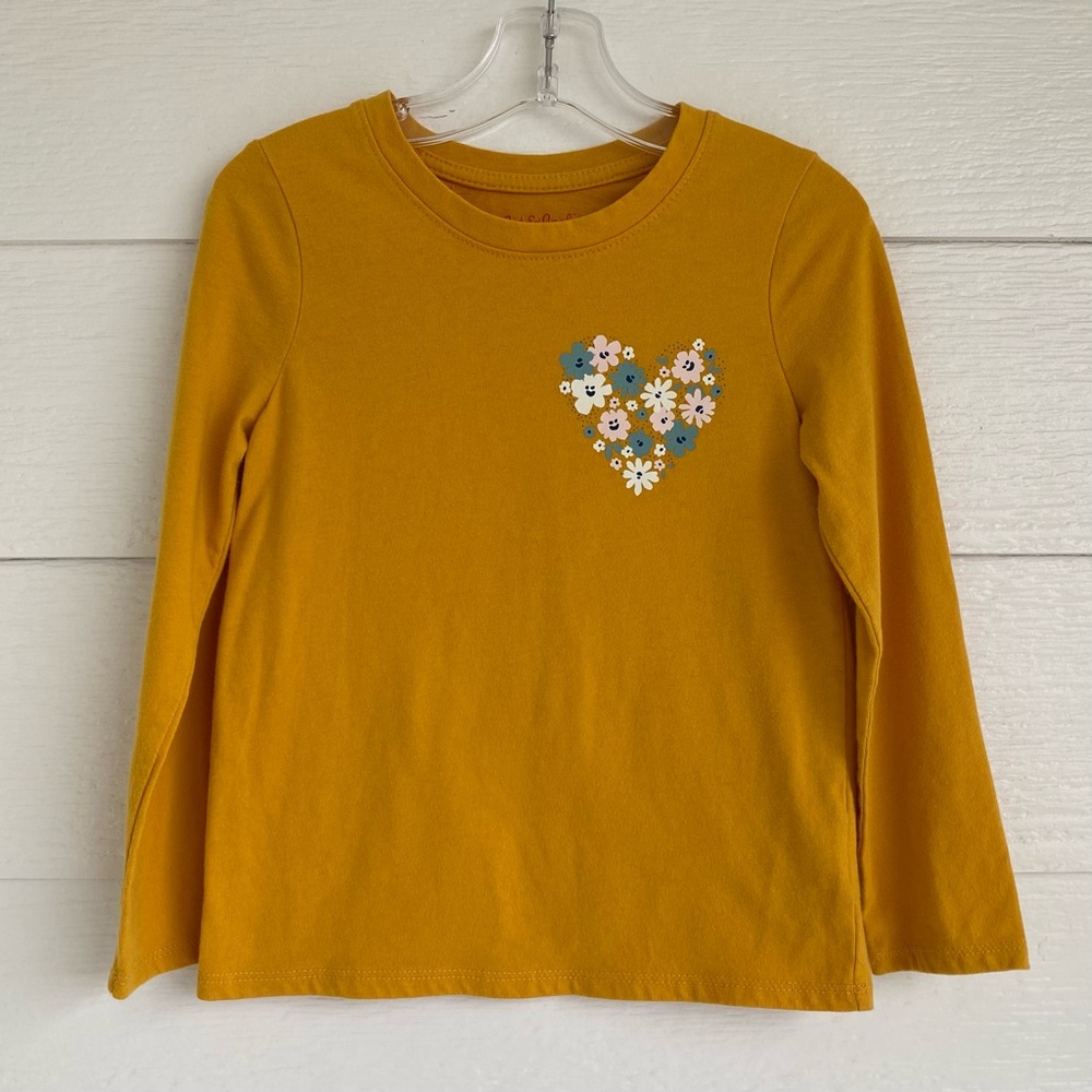 💛💖 Cat & Jack Long Sleeve T-Shirt Girls Size 5T Gold w/ Flowers Heart